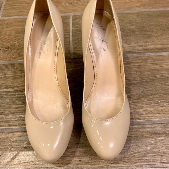 Marc Fisher Sydnie Platform Pumps - Nude - Picture 8 of 8